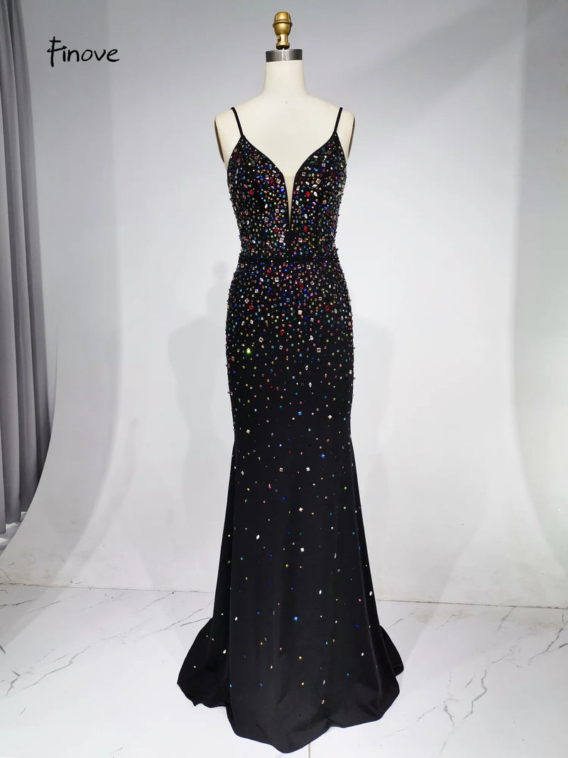 BLACK SEXY V-NECK LADIES' EVENING DRESSES SPRING AND SUMMER STYLES LUXURY EVENING DRESSES 2023